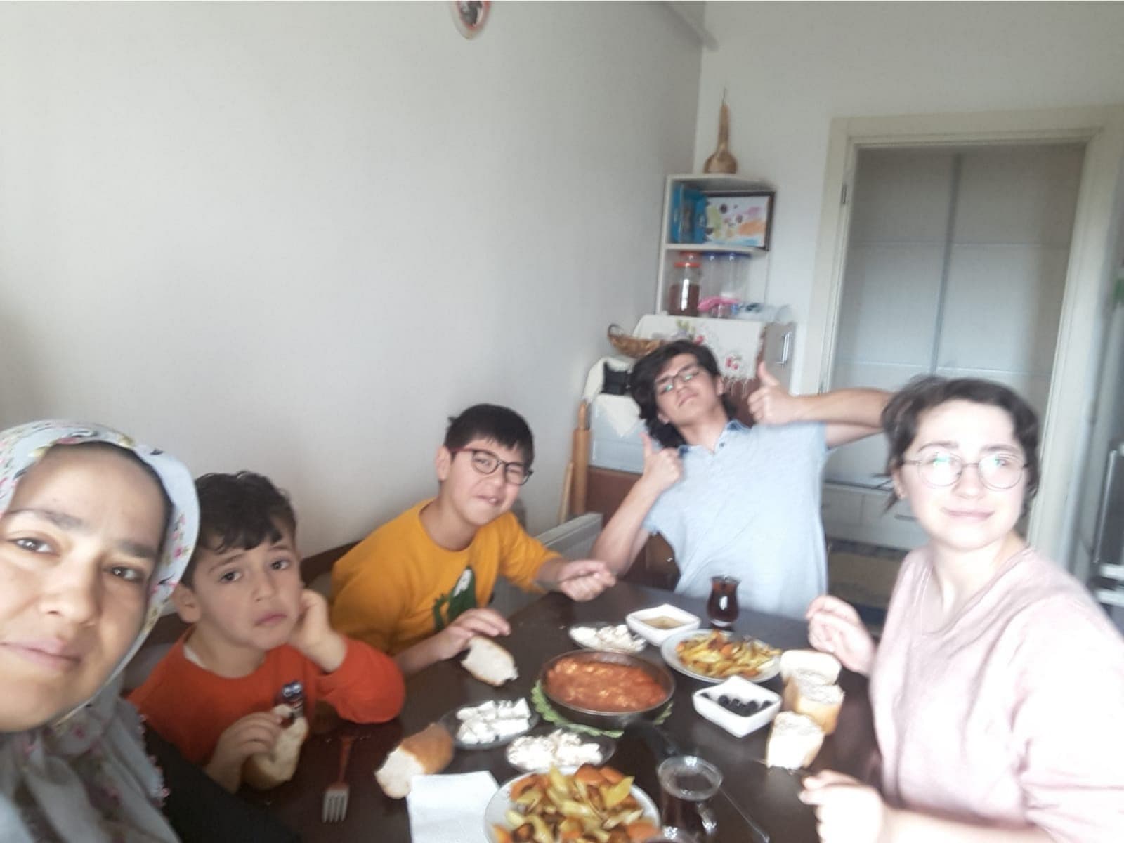 Seninle yaptığımız o harika Pazar kahvaltıları. Biz senin yemeklerini çok seviyoruz.